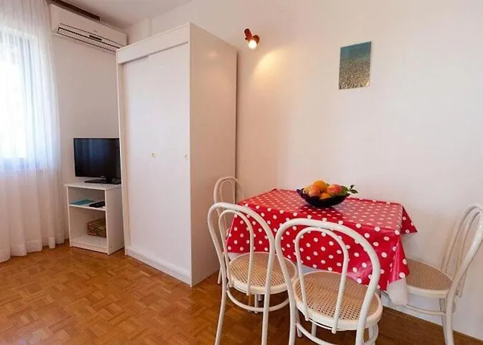 Апартаменты Lana *