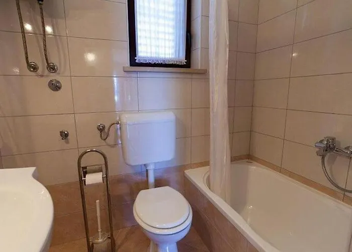 아파트 Lana 푸나트